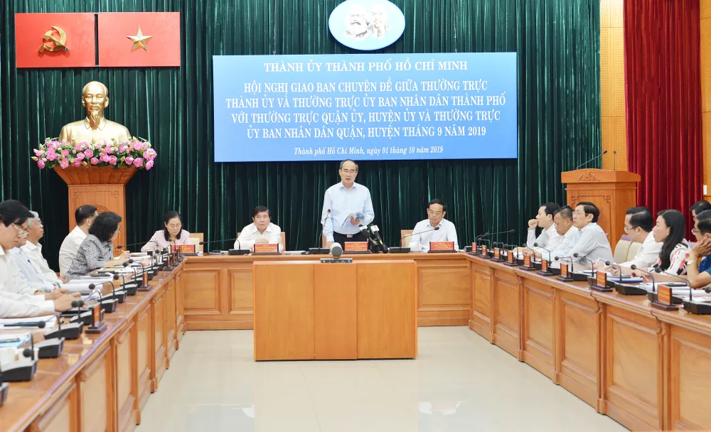 Xảy ra vi phạm, dồn hết trách nhiệm cho cấp dưới là chưa rõ ràng minh bạch ảnh 1