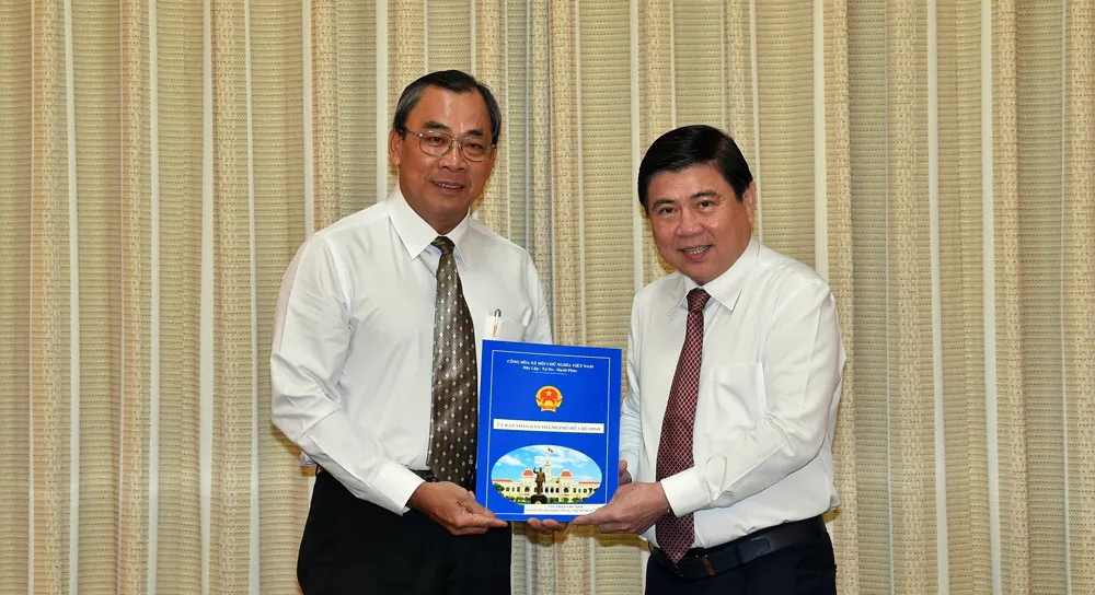 PGS.TS Nguyễn Tấn Phát làm Giám đốc Học viện Cán bộ TPHCM ảnh 2