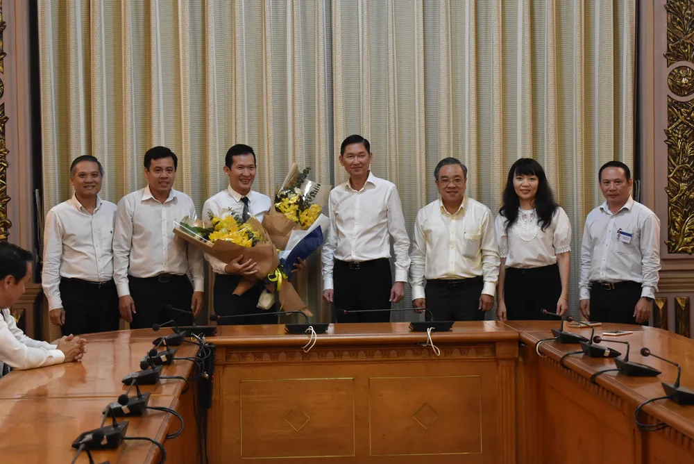 Ông Hoàng Tâm Hòa làm Tổng Giám đốc Tổng Công ty Bến Thành ảnh 2