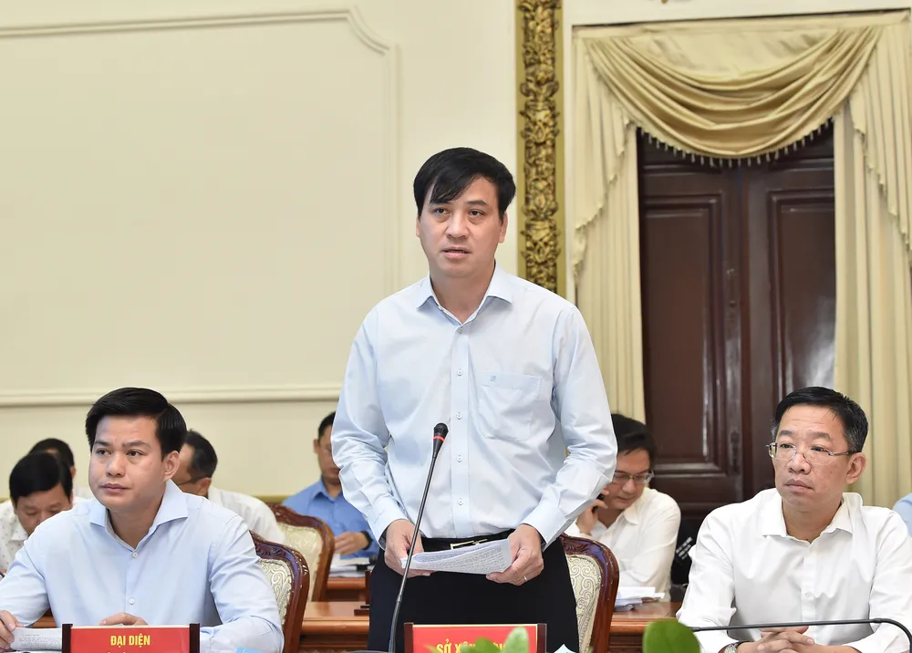 Cán bộ phải đồng cảm với bức xúc của người dân để gỡ vướng về xây dựng ảnh 1