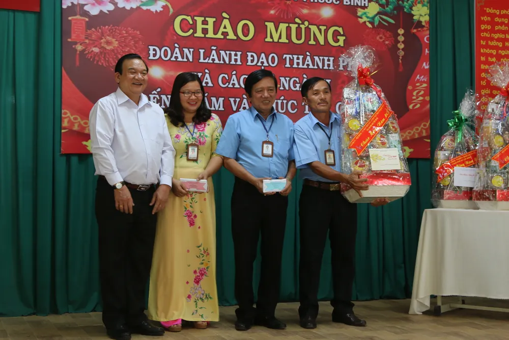 Chúc tết Cơ sở cai nghiện ma túy Phước Bình ảnh 1