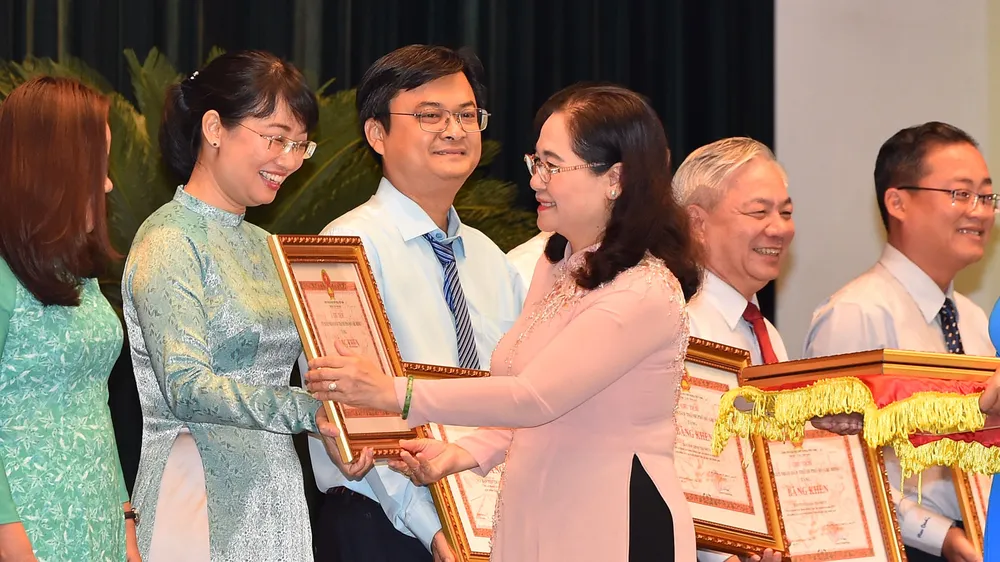 TPHCM phát động đợt thi đua 200 ngày vì TPHCM, vì cả nước ảnh 5