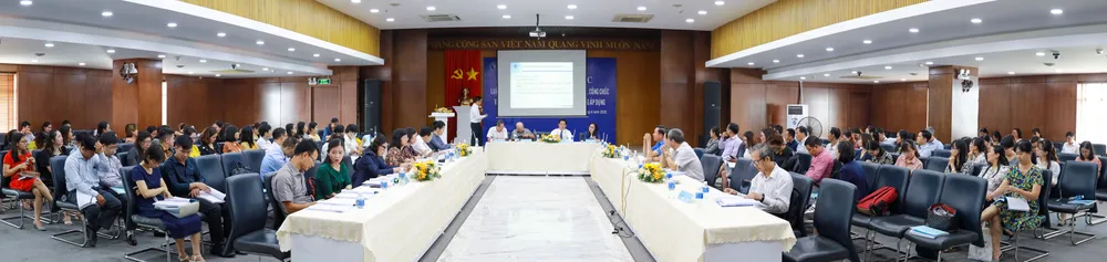 Luật mới vẫn chưa loại bỏ được tiêu cực trong công tác cán bộ ảnh 2