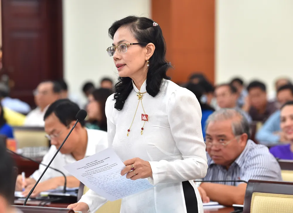 Phường, xã tại TPHCM càng quá tải khi giảm gần 2.300 cán bộ không chuyên trách ảnh 1