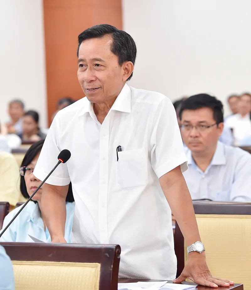 Phường, xã tại TPHCM càng quá tải khi giảm gần 2.300 cán bộ không chuyên trách ảnh 2