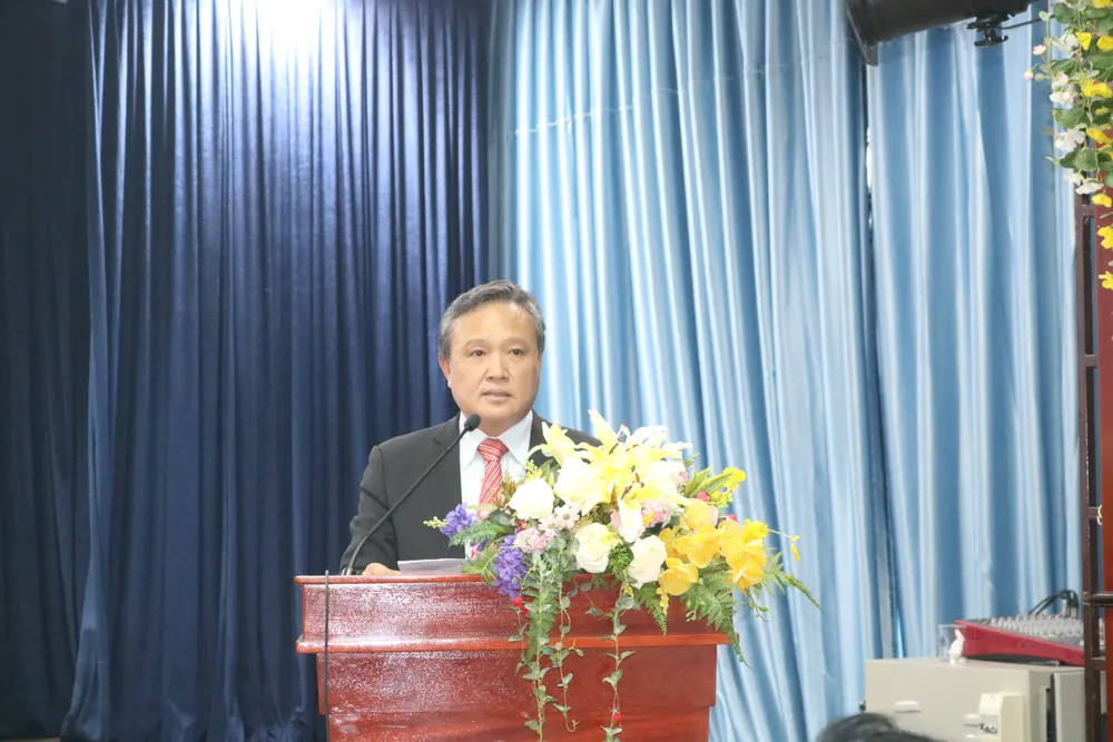 Kiều bào dâng hương Chủ tịch Hồ Chí Minh nhân dịp Quốc khánh 2-9 ảnh 4