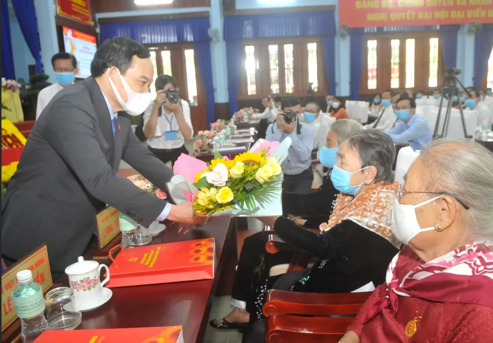 Phó Bí thư Thường trực Thành ủy TPHCM yêu cầu huyện Củ Chi siết chặt kỷ cương quản lý đất đai ảnh 2