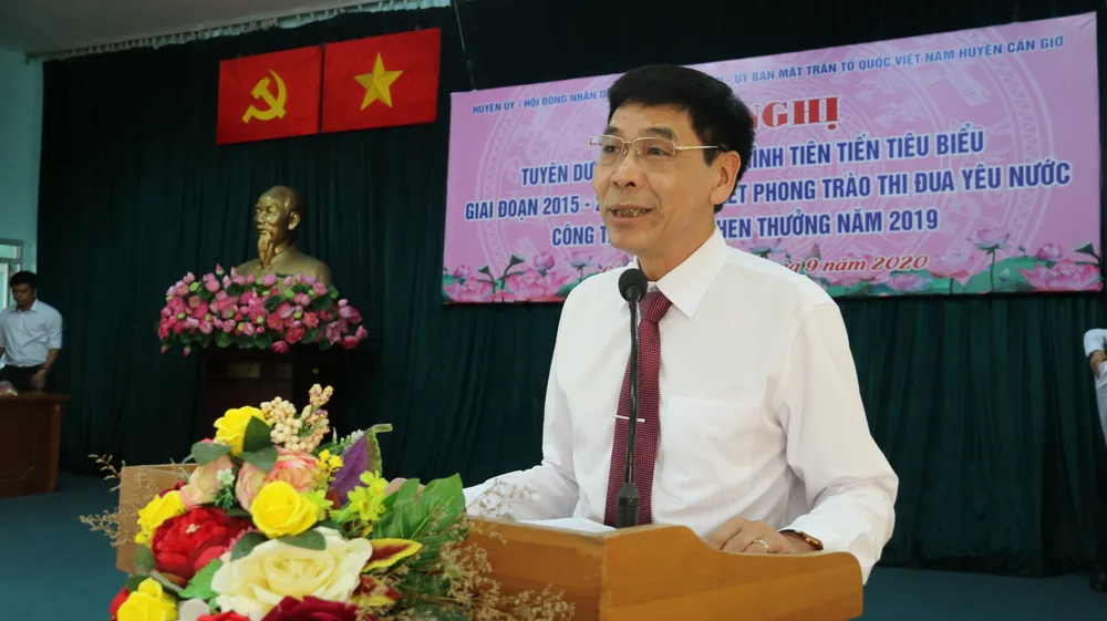 Huyện Cần Giờ thi đua, nâng cao đời sống người dân ảnh 2