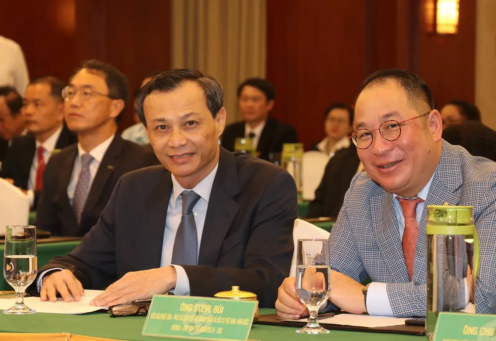 Kiều hối gửi về TPHCM đang tăng so với cùng kỳ ảnh 3