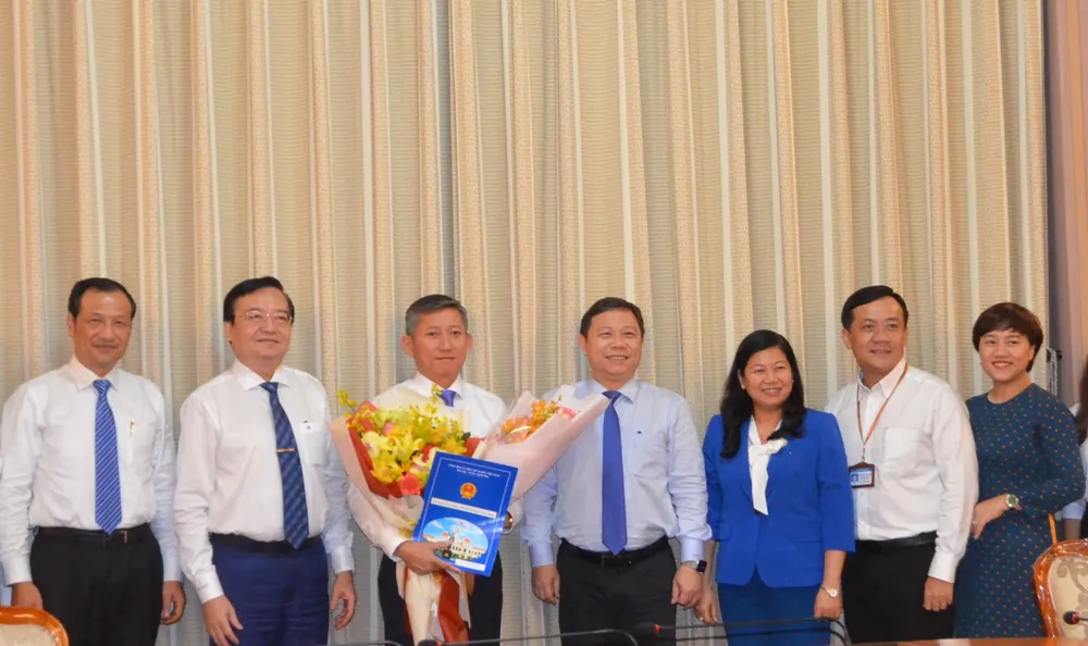 Ông Dương Trí Dũng làm Phó Giám đốc Sở GD-ĐT TPHCM ảnh 2