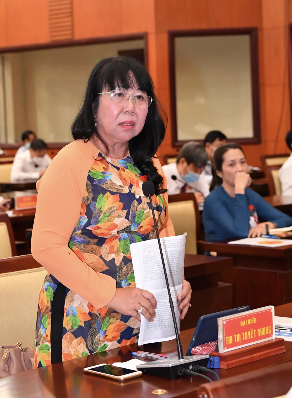 Chủ tịch UBND TPHCM Nguyễn Thành Phong đăng đàn trả lời chất vấn ảnh 5