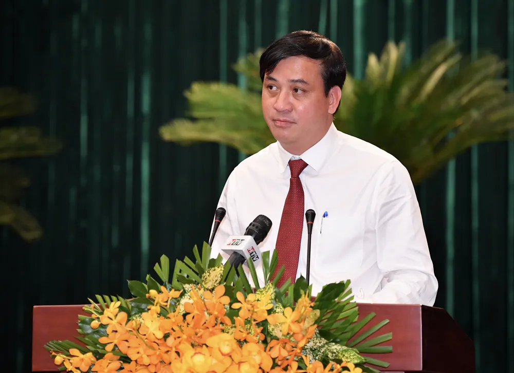 Đồng chí Phan Thị Thắng và đồng chí Lê Hòa Bình được bầu giữ chức Phó Chủ tịch UBND TPHCM  ảnh 4