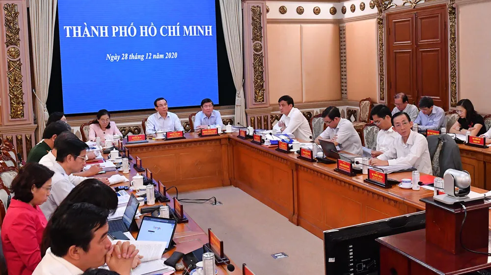 Chủ tịch UBND TPHCM Nguyễn Thành Phong: Sức mạnh nội tại của kinh tế TPHCM đang ngày càng tăng ảnh 1