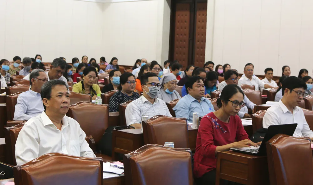 Phó Chủ tịch UBND TPHCM Võ Văn Hoan: Bêu tên người xâm hại trẻ em, dù đó là bất kỳ ai ảnh 1