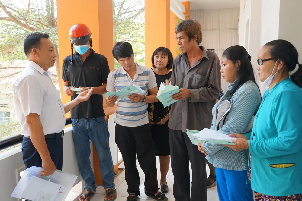 Nam giới “mất” gần 140 triệu đồng, nữ giới “mất” gần 440 triệu đồng nếu lãnh BHXH một lần ảnh 2