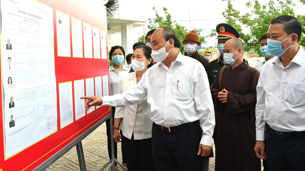 Chủ tịch nước Nguyễn Xuân Phúc sẽ trực tiếp tham gia, xử lý các vấn đề của cử tri, của huyện Hóc Môn và TPHCM ảnh 2