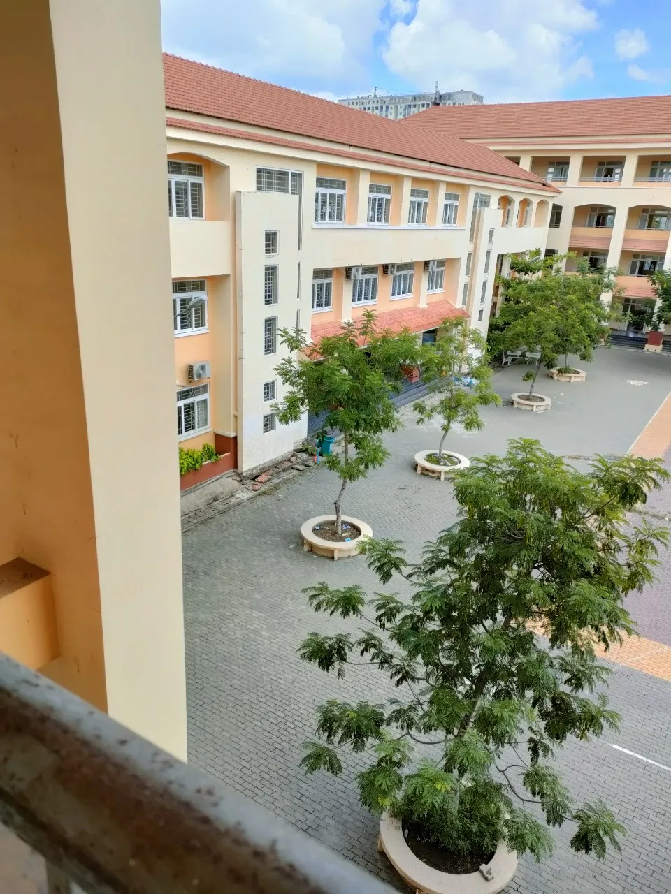 Quận 8 xử lý dứt điểm bất cập ở khu cách ly tạm thời tại phường 7 ảnh 4