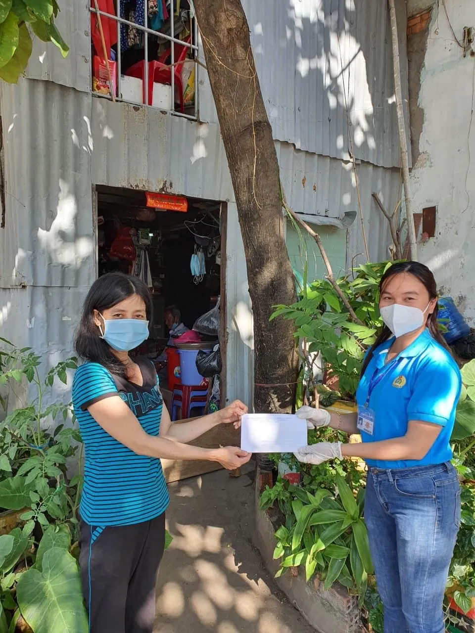 Gói hỗ trợ lần 2 của TPHCM giúp gần 54.000 người lao động tự do với số tiền 81 tỷ đồng ảnh 5