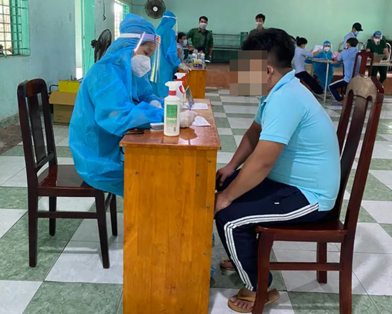 Cơ sở xã hội Nhị Xuân tiêm vaccine cho học viên cai nghiện ma túy ảnh 3