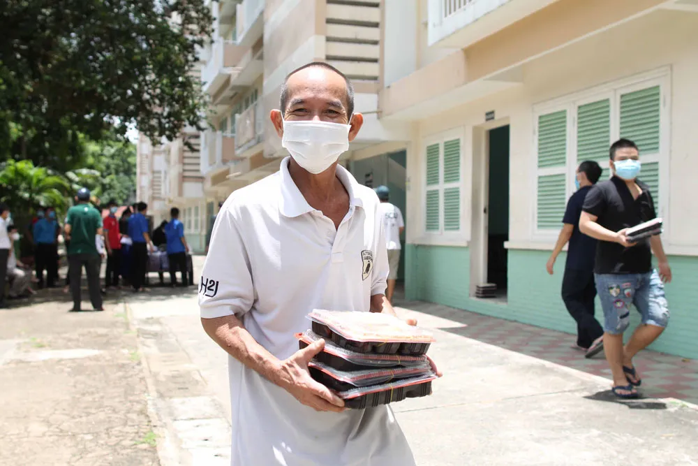 Đưa dân từ nhà trọ lụp xụp ở quận Bình Thạnh vào trong nhà nghỉ, chung cư ảnh 4