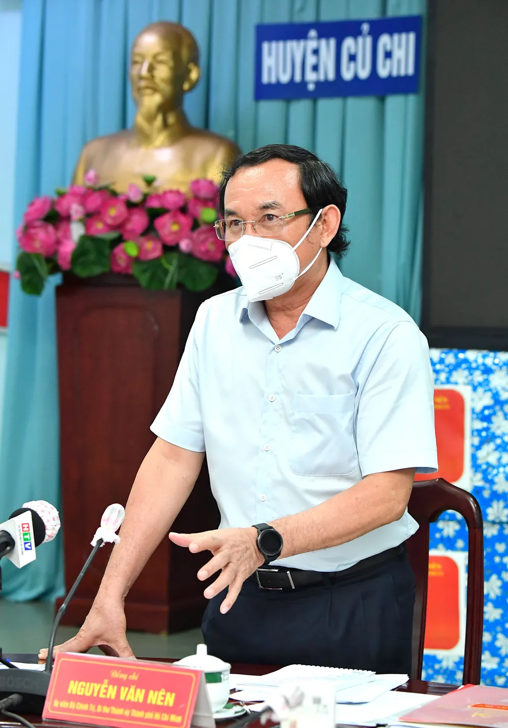 Đồng chí Nguyễn Văn Nên: Huyện Củ Chi và quận 7 là hai mũi đột phá để thí điểm kịch bản “bình thường mới” cho TPHCM  ảnh 1