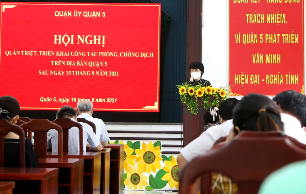 Quận 5 có 2 phường đã bao phủ vaccine mũi 2 tới toàn bộ người dân ảnh 2