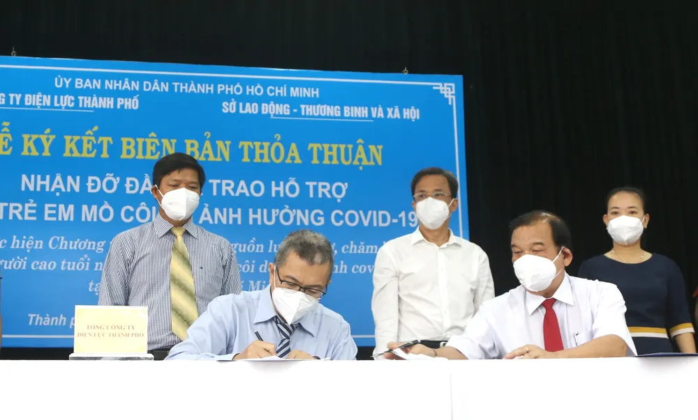 Tổng Công ty Điện lực TPHCM đỡ đầu 35 trẻ em mồ côi do Covid-19 đến năm 18 tuổi ảnh 1