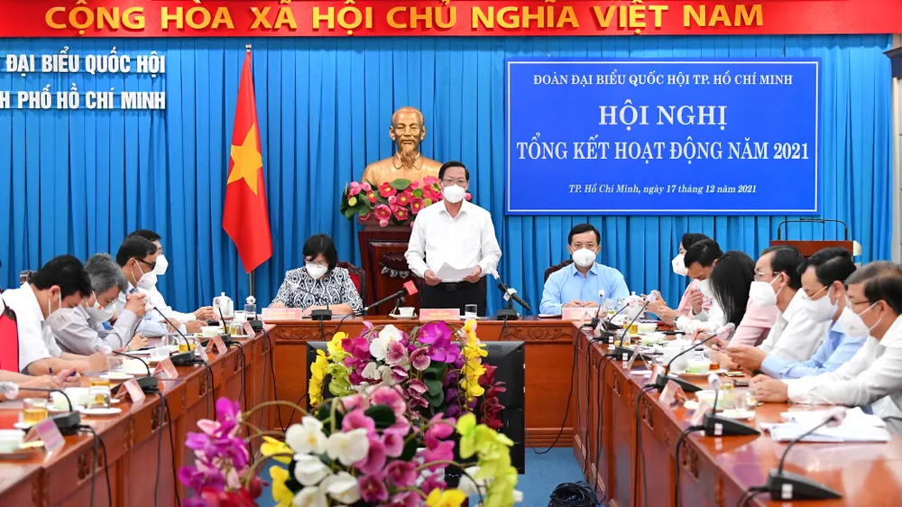 Quang cảnh Hội nghị Tổng kết năm 2021 của Đoàn đại biểu Quốc hội TPHCM. Ảnh: VIỆT DŨNG