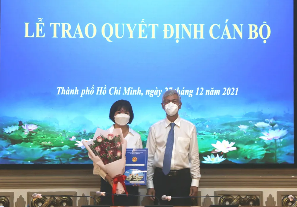 Ông Nguyễn Minh Chánh giữ chức vụ Phó Chủ tịch UBND quận 12 ảnh 2