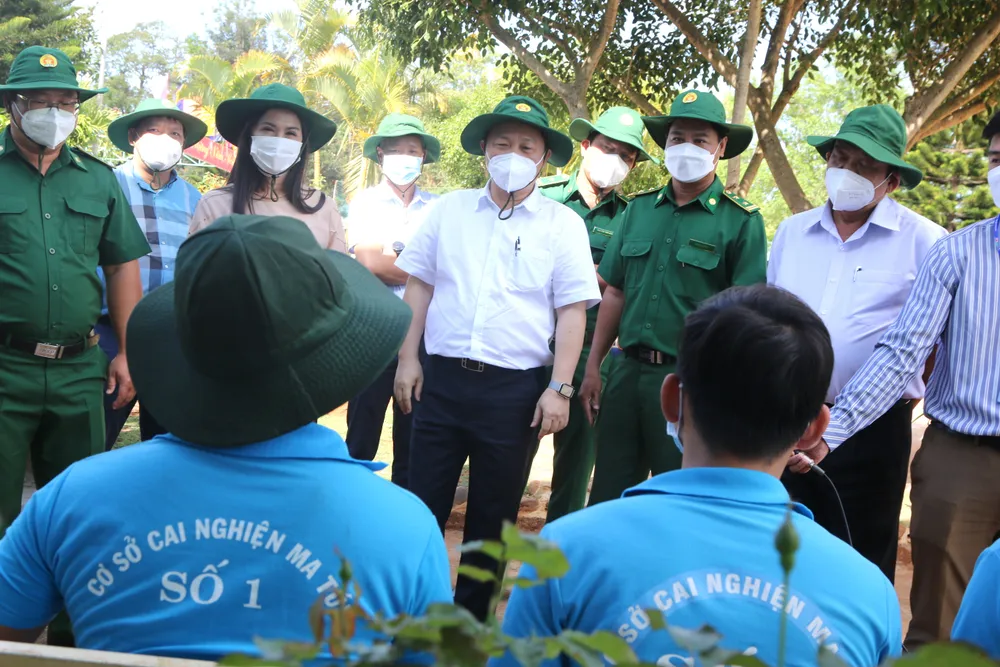 Phó Chủ tịch UBND TPHCM Dương Anh Đức thăm, chúc tết cơ sở cai nghiện ma túy tại Đồng Nai và Đắk Nông ảnh 2