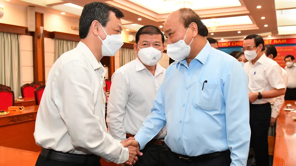 Chủ tịch nước Nguyễn Xuân Phúc yêu cầu đại biểu Quốc hội lên tiếng mạnh mẽ các hành vi “thiếu tính người” đối với trẻ em ảnh 1