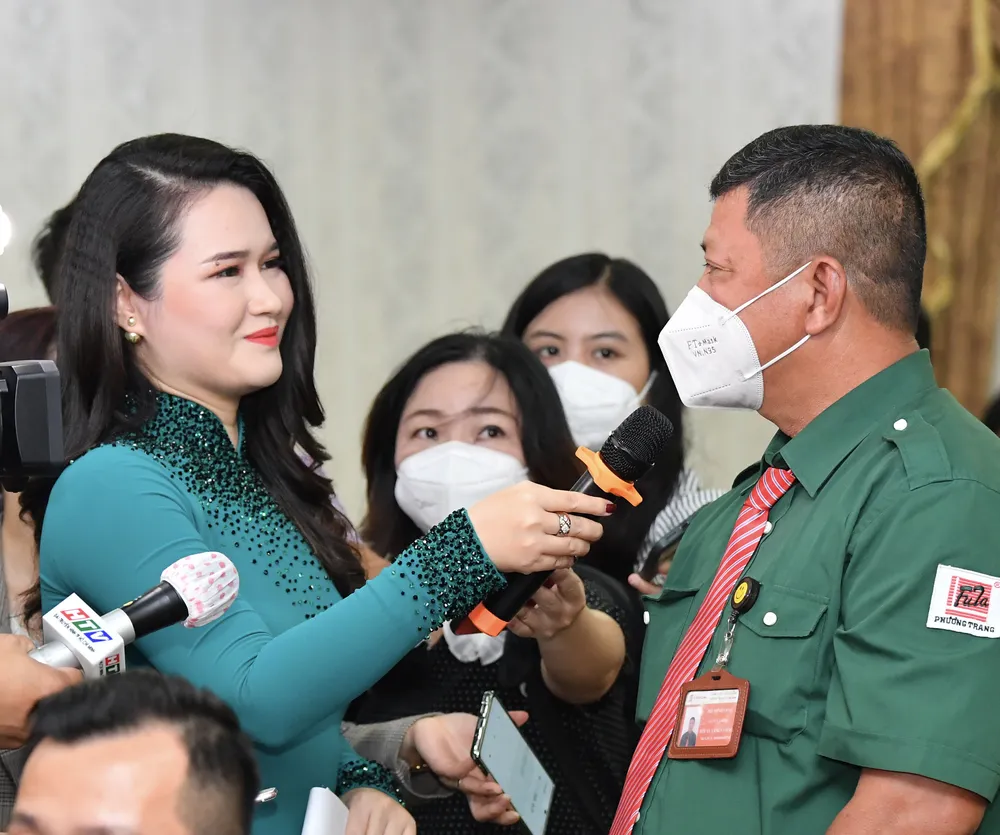 Bí thư Thành ủy TPHCM Nguyễn Văn Nên: Trân trọng tri ân các tài xế kiên cường, quả cảm trong cuộc chiến với Covid-19 ảnh 2