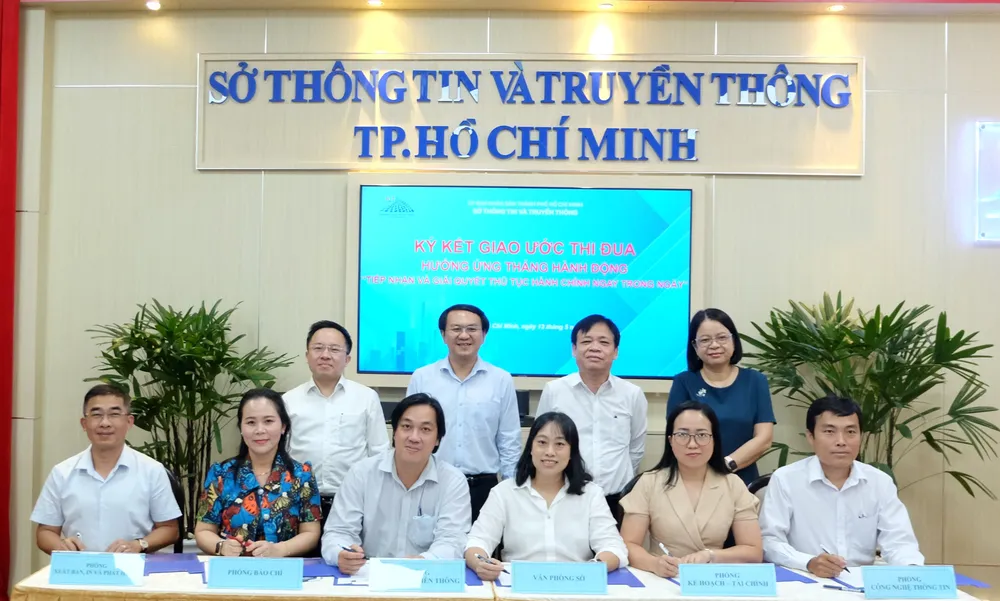 Trong 1 tháng tới, Sở TT-TT TPHCM không để trễ hạn bất kỳ hồ sơ hành chính nào  ảnh 1