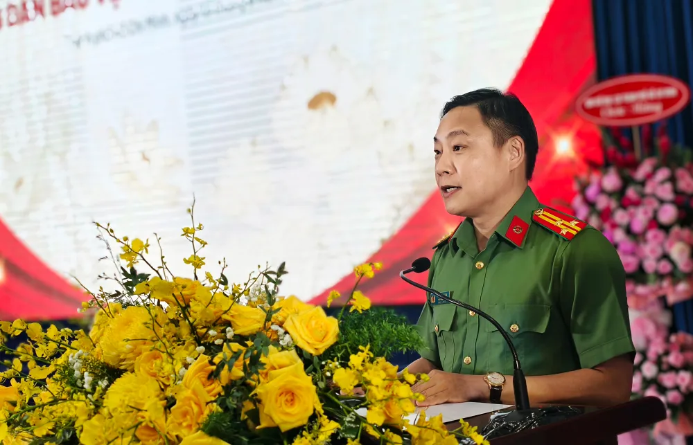 truong-dai-hoc-bach-khoa-tphcm-ngay-hoi-toan-dan-bao-ve-an-ninh-to-quoc-2026-7.jpg