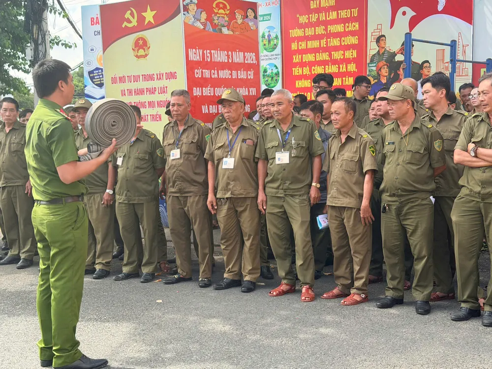 tap-huan-nghiep-vu-an-ninh-co-so-pccc-tphcm-0.jpg
