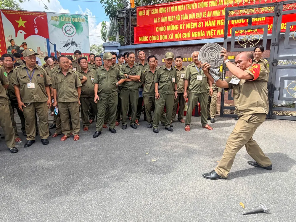 tap-huan-nghiep-vu-an-ninh-co-so-pccc-tphcm-1.jpg
