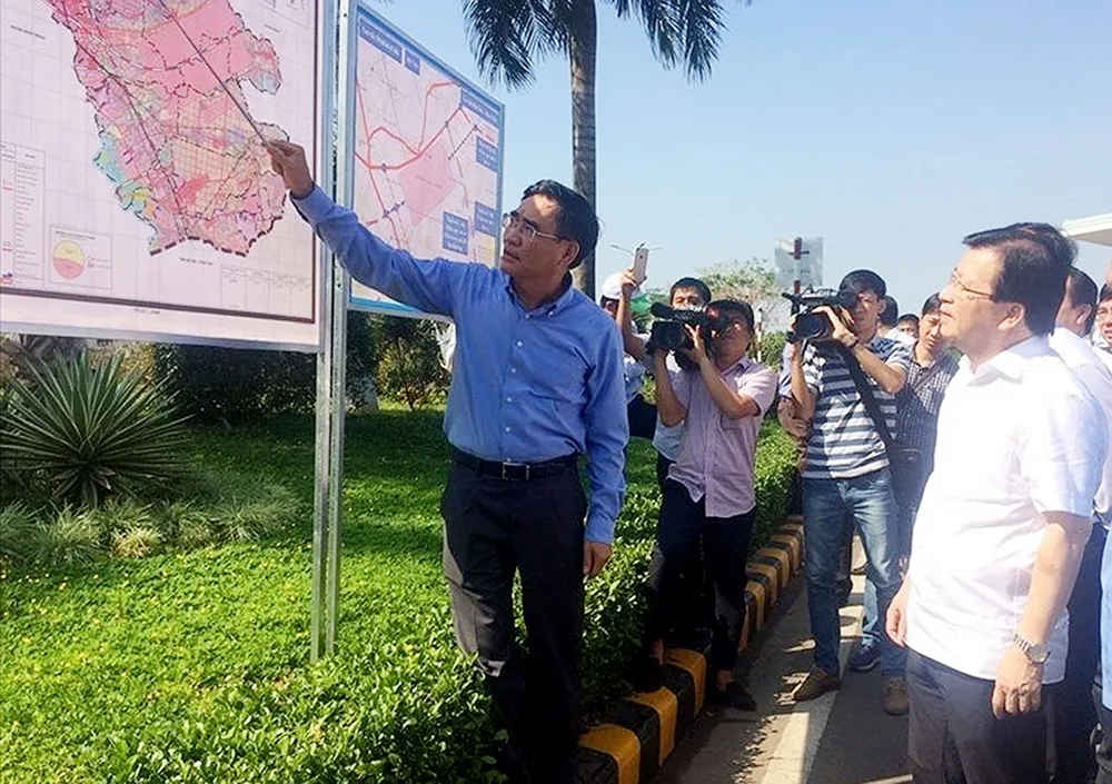 Phó Thủ tướng Trịnh Đình Dũng kiểm tra dự án sân bay Long Thành ảnh 1