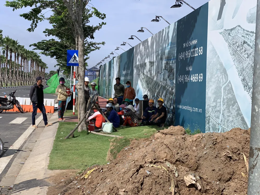 Công nhân điêu đứng vì nhà thầu nợ gần 3 tỷ đồng tiền lương ảnh 1