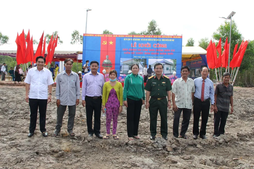 Thêm 4 điểm dân cư biên giới tại huyện Đức Huệ, tỉnh Long An ảnh 2