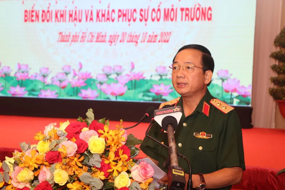 Hội thảo Khoa học “Quân đội với nhiệm vụ bảo vệ môi trường, chủ động ứng phó với biến đổi khí hậu và khắc phục sự cố môi trường” ảnh 1
