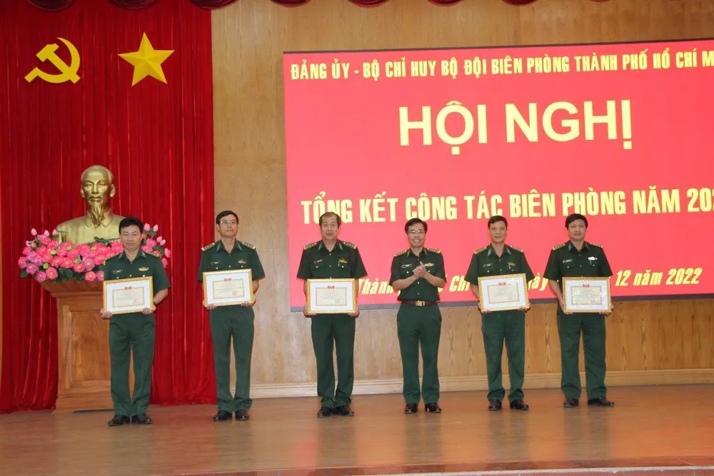 Bộ đội Biên phòng TPHCM ra quân phòng chống tội phạm, buôn bán người ảnh 5