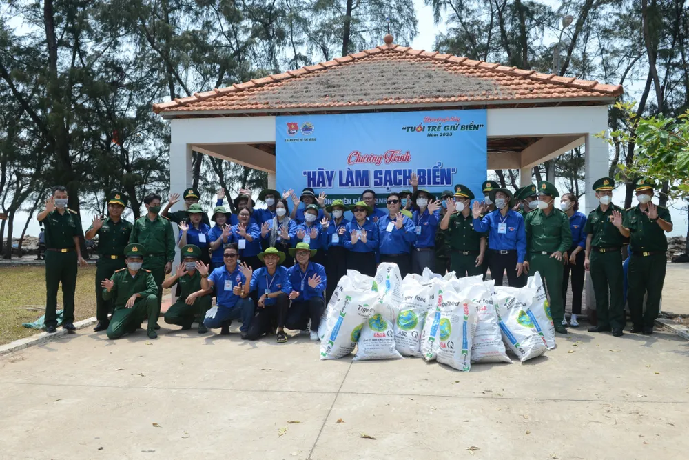 Kết quả chương trình “Hãy làm sạch biển” tại Công viên thị trấn Cần Thạnh (Cần Giờ).