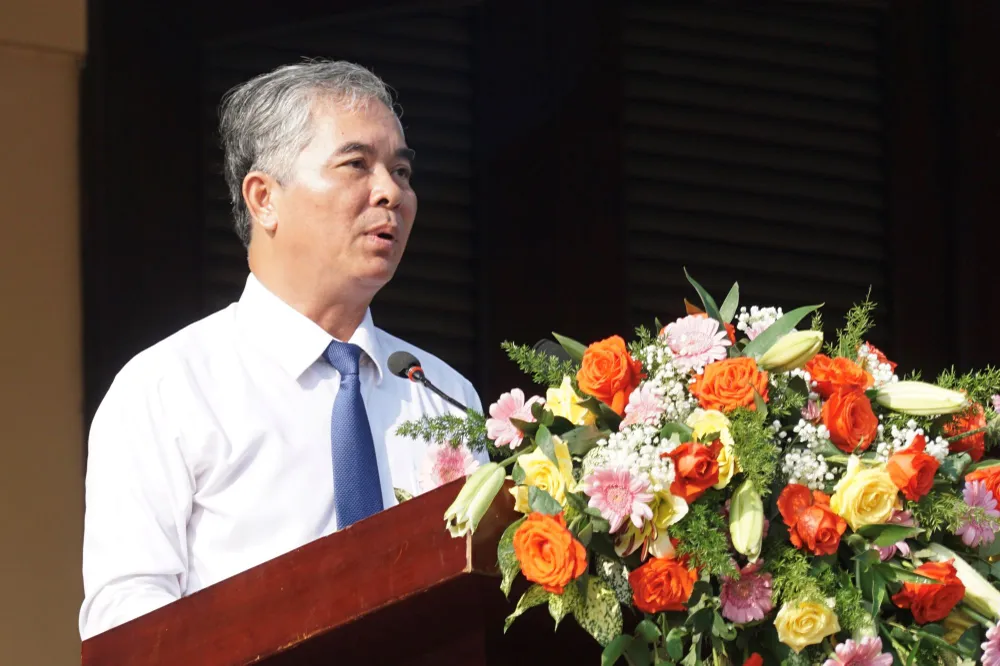 Phó Chủ tịch UBND TPHCM Ngô Minh Châu phát biểu tại lễ khai mạc hội thi, hội thao quốc phòng, thể dục thể thao. Ảnh: HOÀNG HÙNG