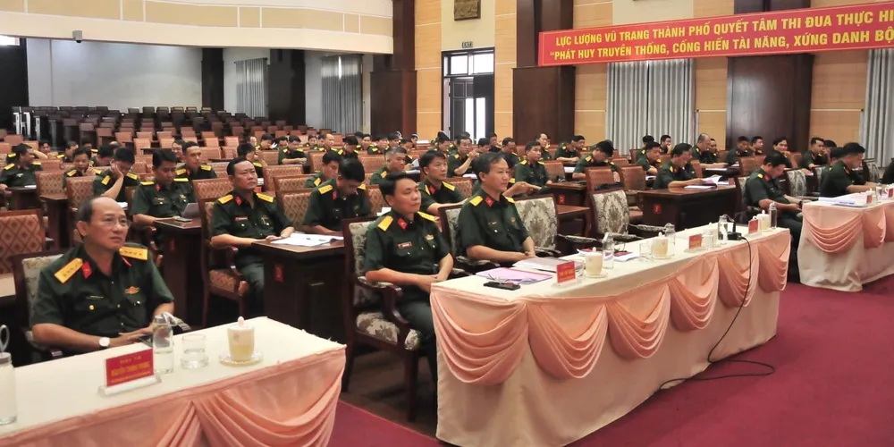 Cán bộ chỉ huy Bộ Tư lệnh TPHCM cùng học viên tại buổi tập huấn Cán bộ chỉ huy Bộ Tư lệnh TPHCM cùng học viên tại buổi tập huấn