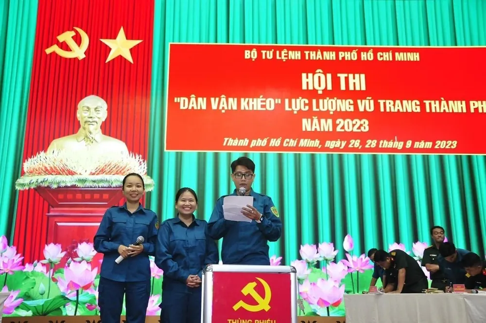 Các đội thi đang sôi nổi tranh tài tại hội thi