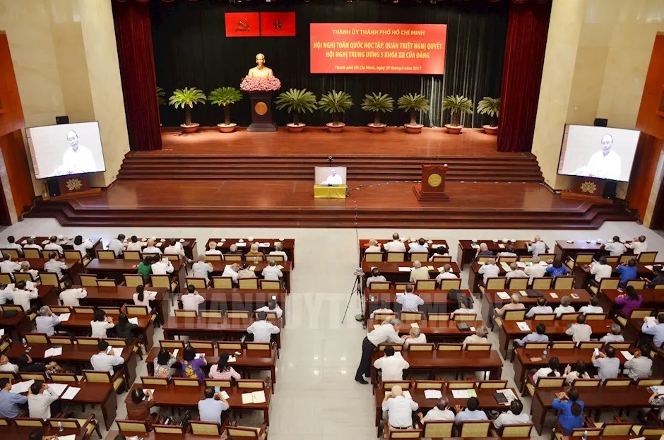 Thủ tướng: Thống nhất ý chí và hành động, sớm đưa Nghị quyết Trung ương 5 vào cuộc sống ảnh 2