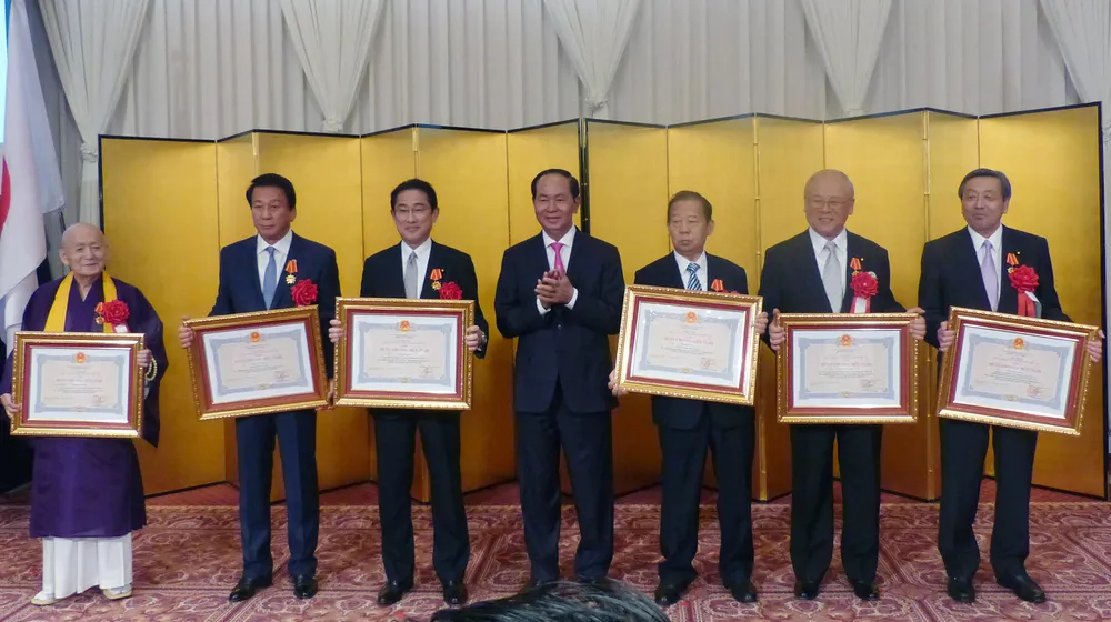 Nhà vua Nhật Bản và Hoàng hậu tham dự tiệc chiêu đãi của Việt Nam ảnh 4