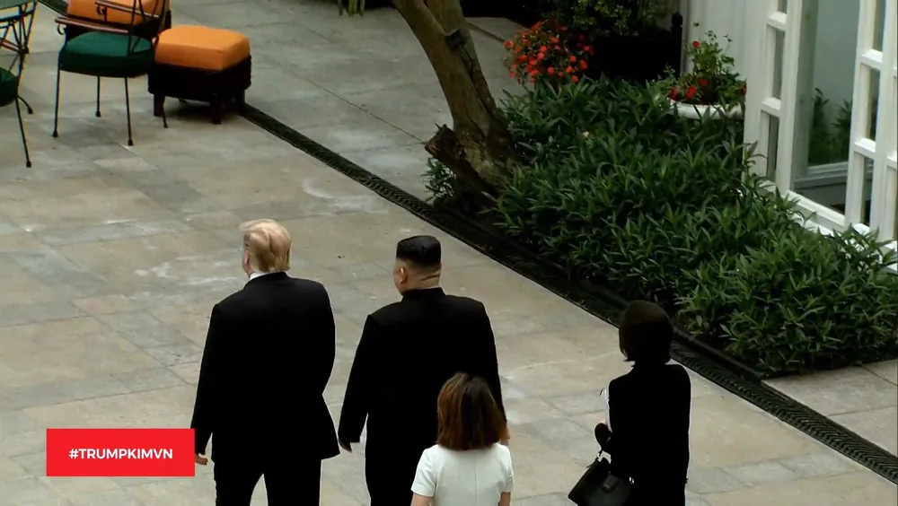 Nhà lãnh đạo Triều Tiên khẳng định sẵn sàng phi hạt nhân hóa ảnh 7