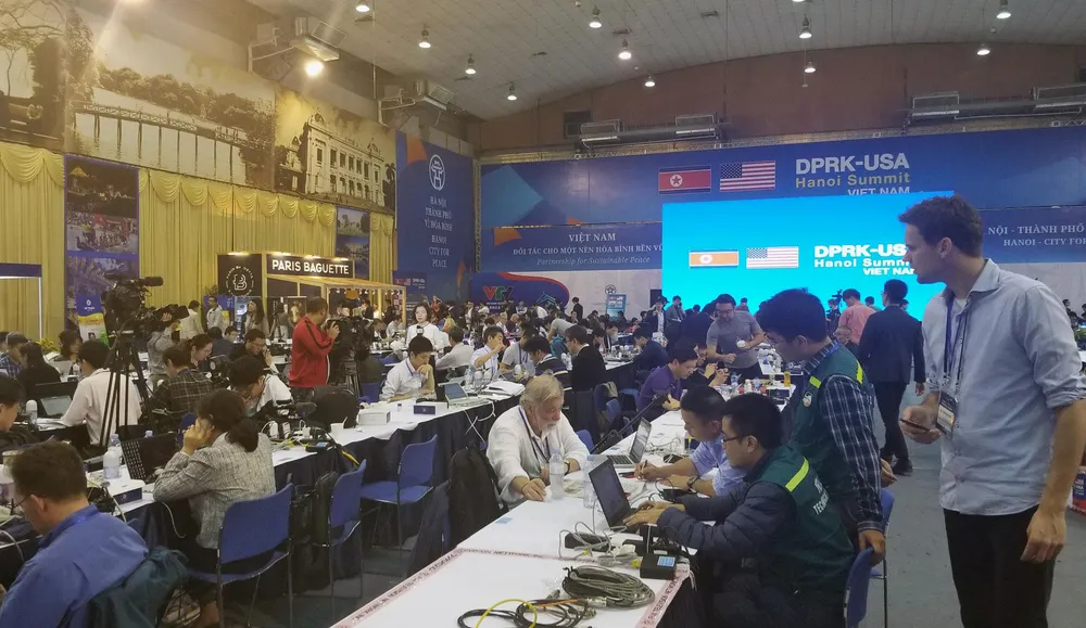 Việt Nam sẽ tiếp tục kiến tạo, phối hợp thúc đẩy tiến trình hòa bình trên bán đảo Triều Tiên ảnh 2
