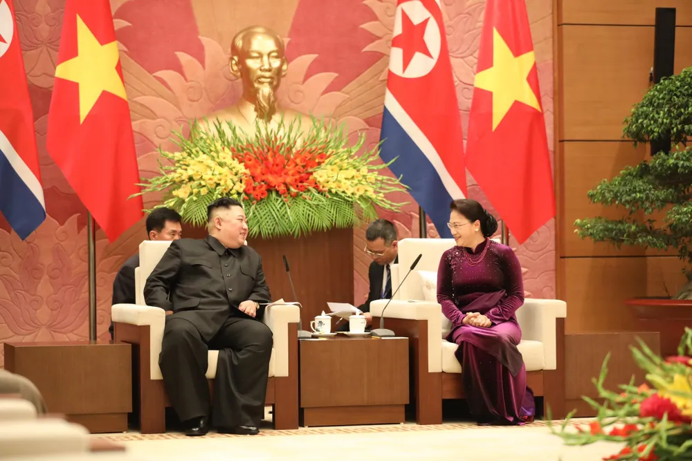Chủ tịch Kim Jong-un hội kiến Thủ tướng và gặp gỡ Chủ tịch Quốc hội ảnh 11